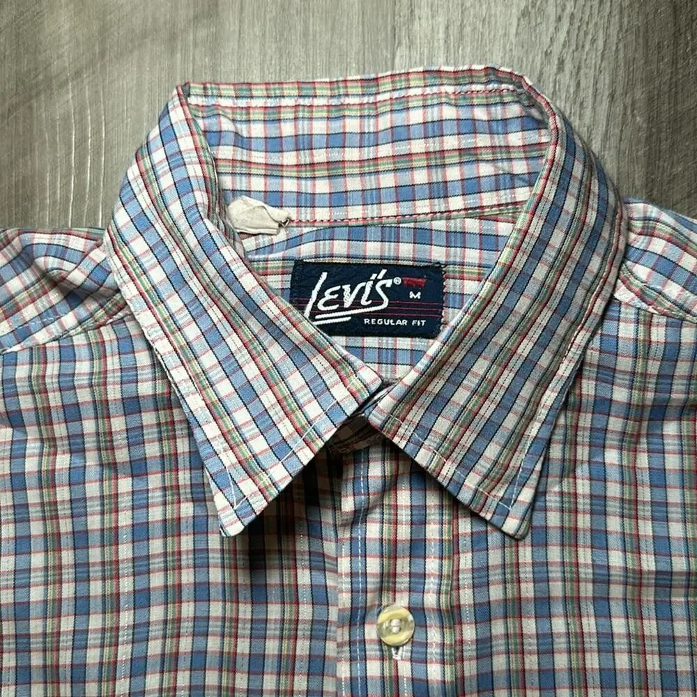 Levi’s Vintage Regular Fit Long Sleeve Button Down - Medium